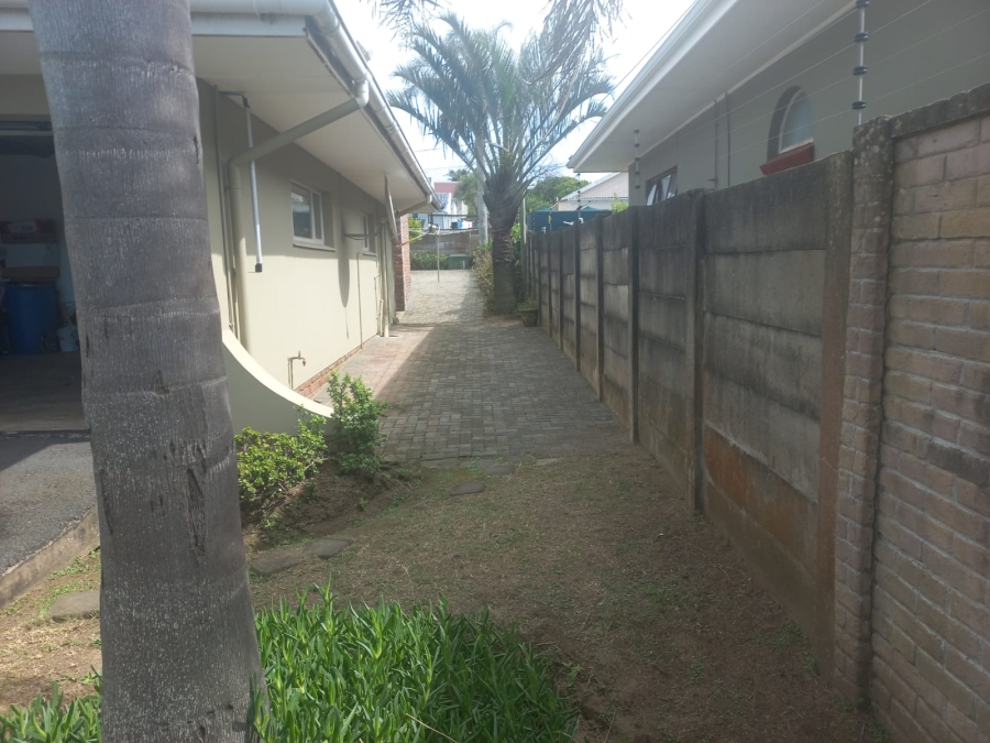 3 Bedroom Property for Sale in Gonubie Eastern Cape